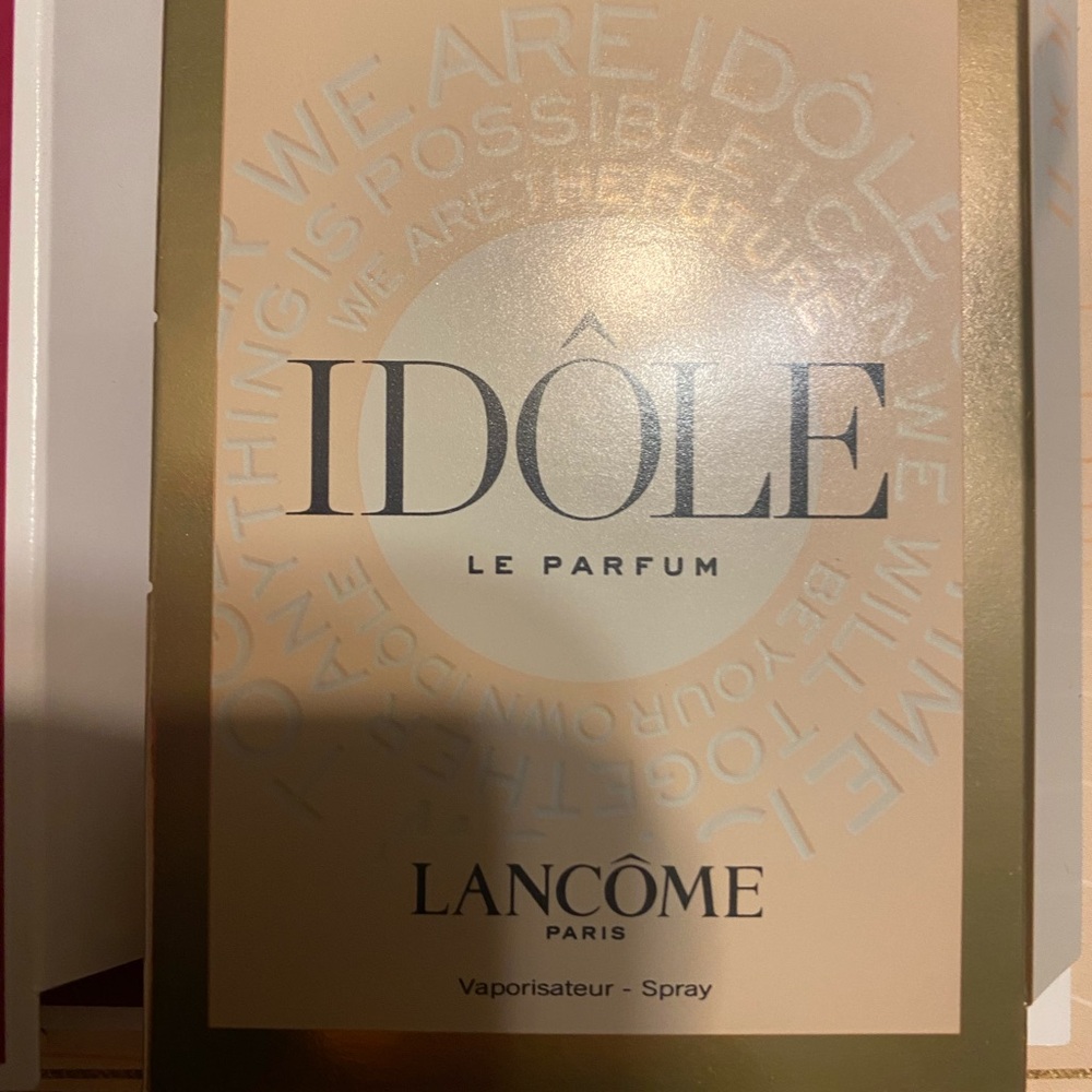 Assorted Fragrance Sample Set - Picture 12 of 12